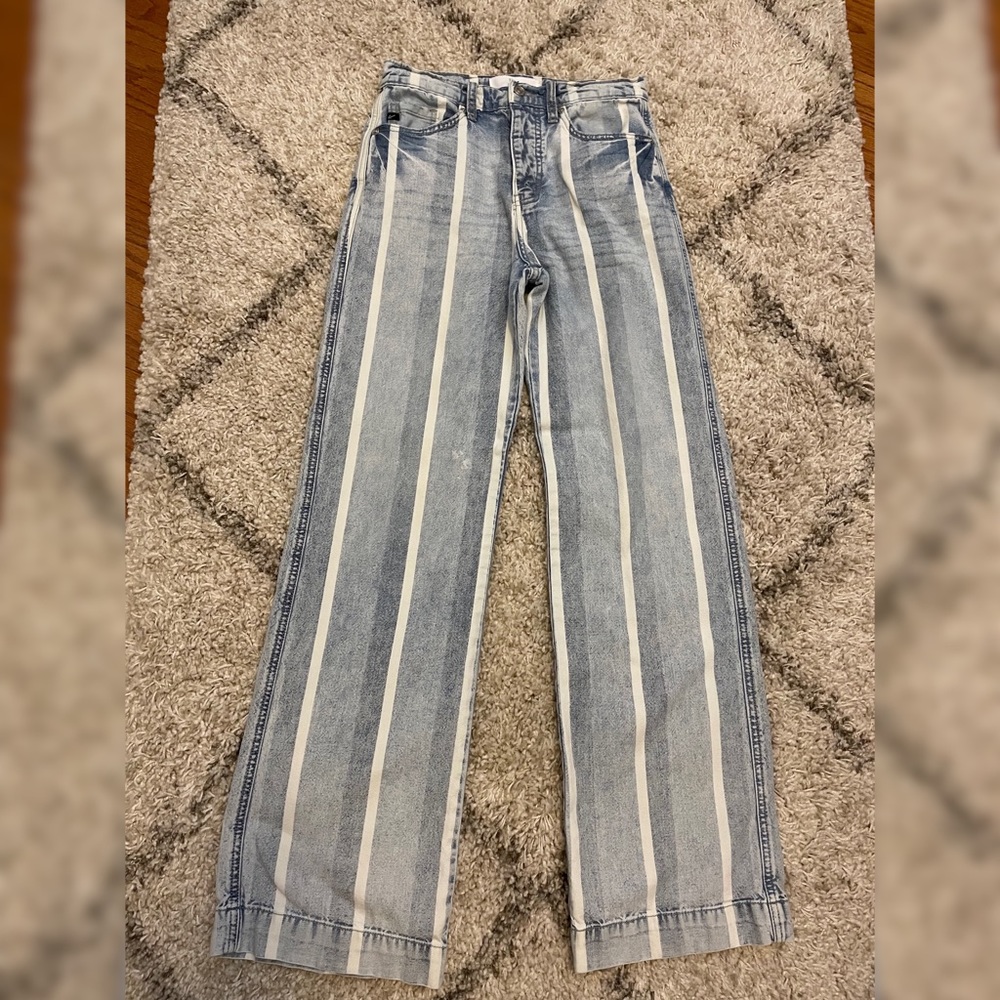 ⭐️KANCAN⭐️ 90s Flares, Size 26